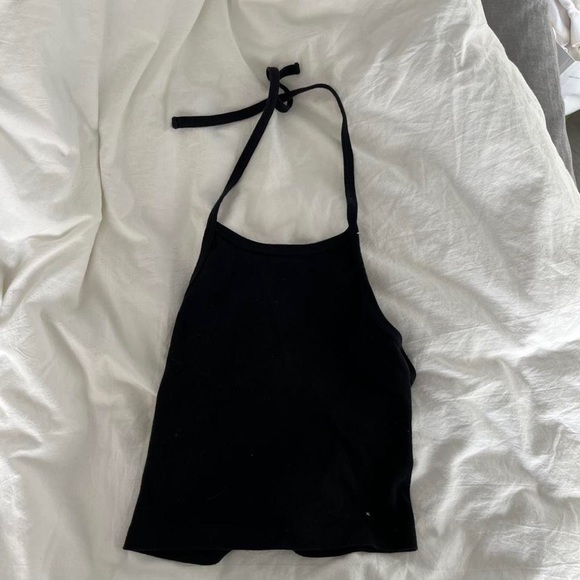 brandy melville laura halter top - Picture 3 of 3